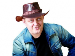 Олег Пахолков: «Все россияне должны получать 1000$ ренты»