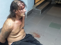 Взявшего в заложники женщину и 6-летнего ребенка волгоградца будут судить за тяжкий вред здоровью