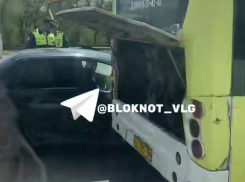 Авария парализовала движение в сторону центра Волгограда