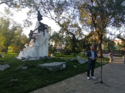 Историю самой загадочной скульптуры раскрыли в Волгограде