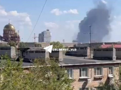 Масштабный пожар в строящемся ЖК тушат под Волгоградом 