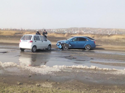 В Волгограде в ДТП Daewoo и Chevrolet пострадал 8-летний мальчик