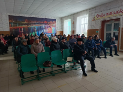 Жители поселков под Волгоградом заявили об исчезновении единственного транспорта