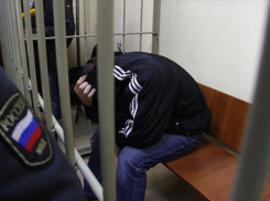 Парень с другом изнасиловал приятеля, пытавшегося увести у него девушку под Волгоградом 