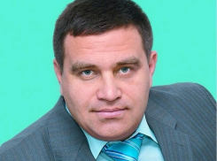 Андрей Попков рассказал, как депутаты и Боженов шесть лет обманывали жителей Волгоградской области 