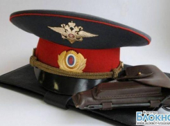 В Волгограде Ветеран Труда пытался задушить полицейского