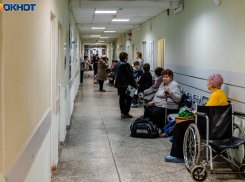 В ковидных госпиталях скончались шесть волгоградских пенсионерок