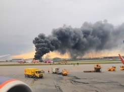 Ест шашлык и идет на поправку, - родственники о состоянии здоровья волгоградца, пострадавшего на борту загоревшегося в Шереметьево Superjet