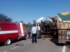 Полиция назвала причины страшного ДТП на трассе под Волгоградом