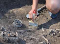 Губернатор Андрей Бочаров приостановил работу всех поисковых отрядов после взрыва 