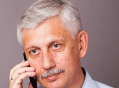 Волгоградец припомнил губернатору Бочарову многолетнюю глухоту и назвал злом одобренную им очередную концессию
