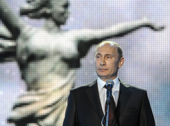 Владимира Путина могут пригласить в Волгоград на празднование 9 Мая