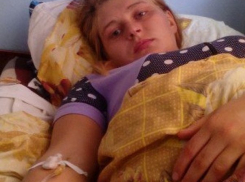 Медики Волгограда отказались лечить девочку, страдающую раком головного мозга