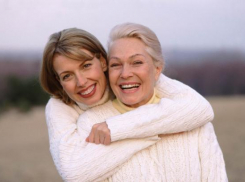 Сегодня праздник мам