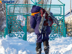 Пятерых человек ищут в Волгоградской области, один погиб 