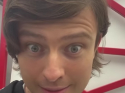 Прохора Шаляпина до глубины души впечатлил самолет с уроженцами Армении 