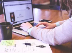 Волгоградцы жалуются на сбои в работе Facebook