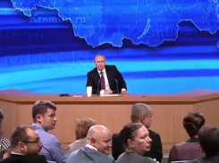 Путин посоветовал телевидению научиться зарабатывать самостоятельно