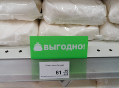 Волгоградцы считают самогонщиков главными виновниками ажиотажного спроса на сахар
