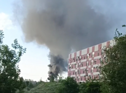 Волоградцев напугал огромный столб дыма в Дзержинском районе: видео