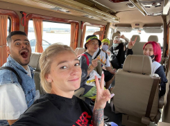 Ивлеева с блогерами приехали на съемки в Урюпинск