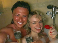 Прохор Шаляпин выразил восхищение 90-летней звезде сериала «The Golden Girls»