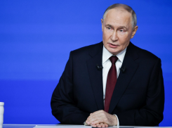 Причину отключения мобильного интернета в Волгограде назвал Путин 