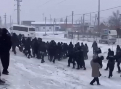 Волгоградских силовиков перевели в режим повышенной готовности