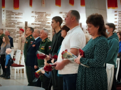 Накрыл собой сослуживца, оказался под минным прилетом: родные рассказали о погибших на Украине волгоградцах