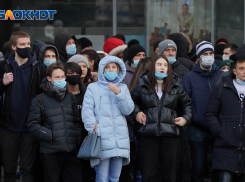 Становится хуже – кладут в больницу: подробности о пятерых погибших с COVID-19 в Волгоградской области