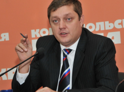 Депутат Госдумы Олег Пахолков выиграл у Чурова в Конституционном суде