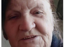 В Волгограде пропала рыжеволосая пенсионерка