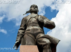 Юбилей Маресьева в Камышине приедут отмечать «Ночные волки» и «Голубые береты»