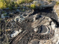 На нефтяное загрязнение в Волгограде два надзорных ведомства дали противоположные ответы