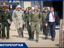 Замминистра обороны РФ Тимур Иванов побывал на стройплощадке мобильного военного госпиталя в Волгограде