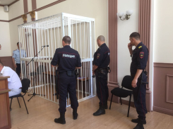 До пяти лет лишения свободы грозит мужчине за «насилие» над приставом под Волгоградом