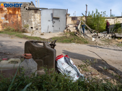 Надели пакет на голову: волгоградский хуторянин вместе с братом-москвичом попались на вымогательстве 