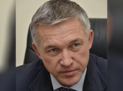 Жадность: желающая изуродовать центр Волгограда  новостроем жена волгоградского депутата зарабатывает десятки миллионов рублей