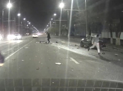 В Волгограде ищут свидетелей смертельного ДТП с участием двух легковушек 