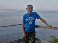 Мужчину с потерей памяти в шлепанцах ищут в Волгоградской области 