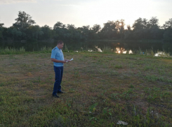 Плавали на бревне в реке: подробности об утонувших 11-летних близняшках в Волгоградской области