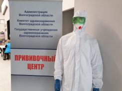 В спорах о вакцинации волгоградцы наплевали на безопасность и забыли про маски