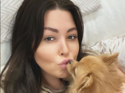 «Вышла из подвала»: Ирина Дубцова поделилась тем, как прошел ее день в самоизоляции