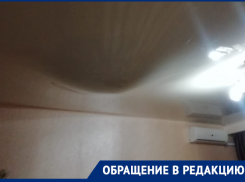 Трубы и потолки лопаются в квартирах при аномальных морозах в Волгограде