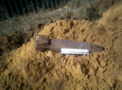 Под Волгоградом обезвредили 2 фугасные авиабомбы