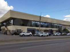 Банк «Открытие» продает свой офис в центре Волгограда