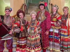 Прохор Шаляпин с песнями и танцами поздравил с юбилеем Жириновского