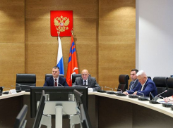 Стало известно, кто из волгоградцев сможет рассчитывать на дополнительные 3 недели выходных