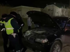 В Волгограде погоня со стрельбой за сбежавшим от матери подростком попала на видео