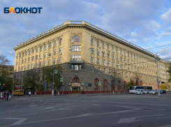 О парковке в центре города мэрия решила спросить у волгоградцев